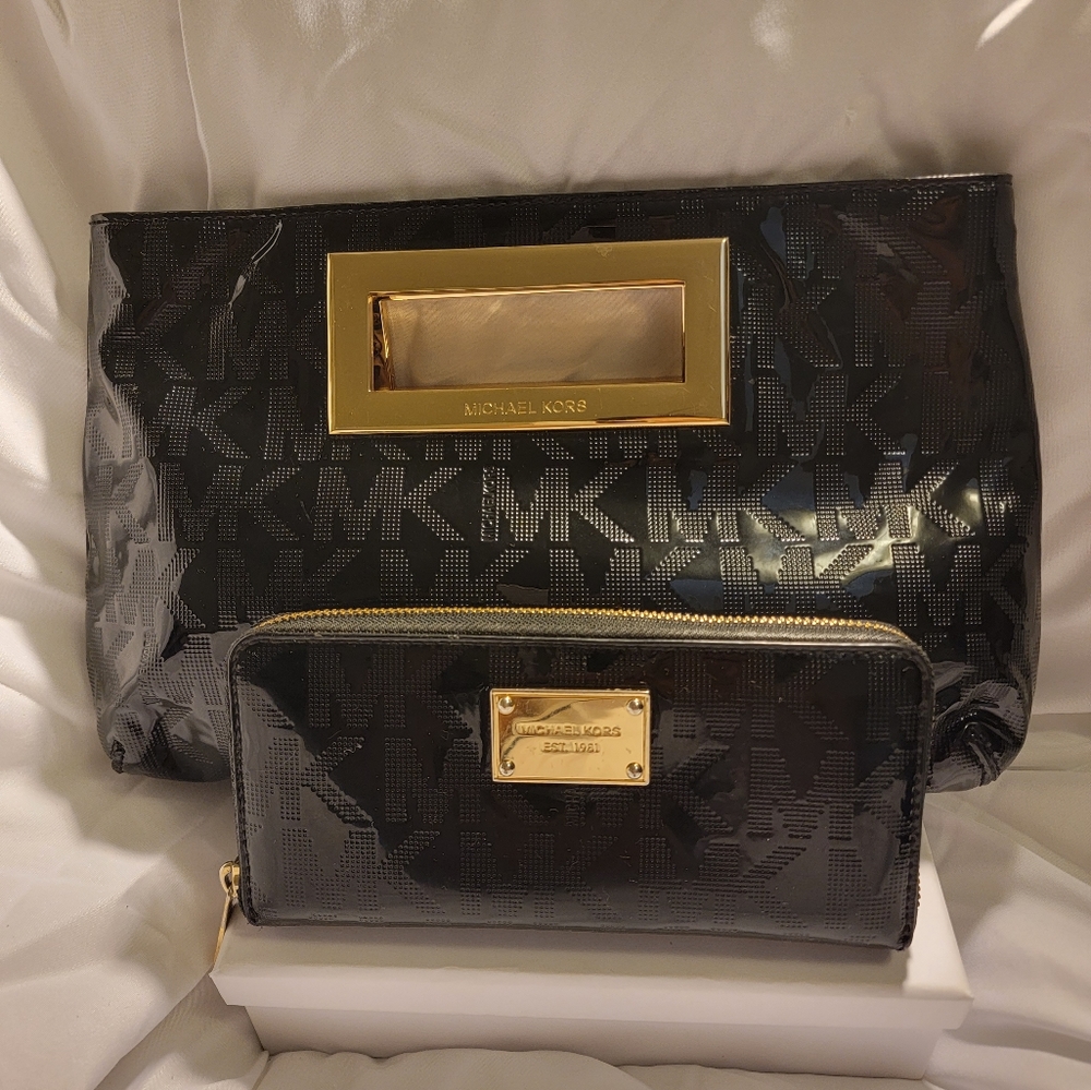 EUC Bundle Michael Kors Signature Black Metallic/ Gold Clutch & large wallet